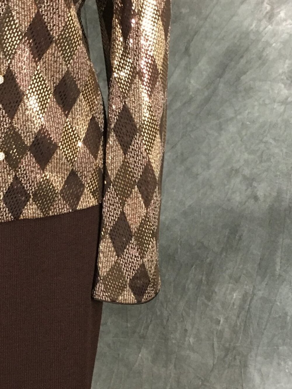 BEAUTIFUL St John knit Brown multi rhinestones embellished skirt suit Size 12 - Picture 7 of 10